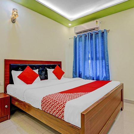 Hotel O Chauhan Palace Lucknow Esterno foto
