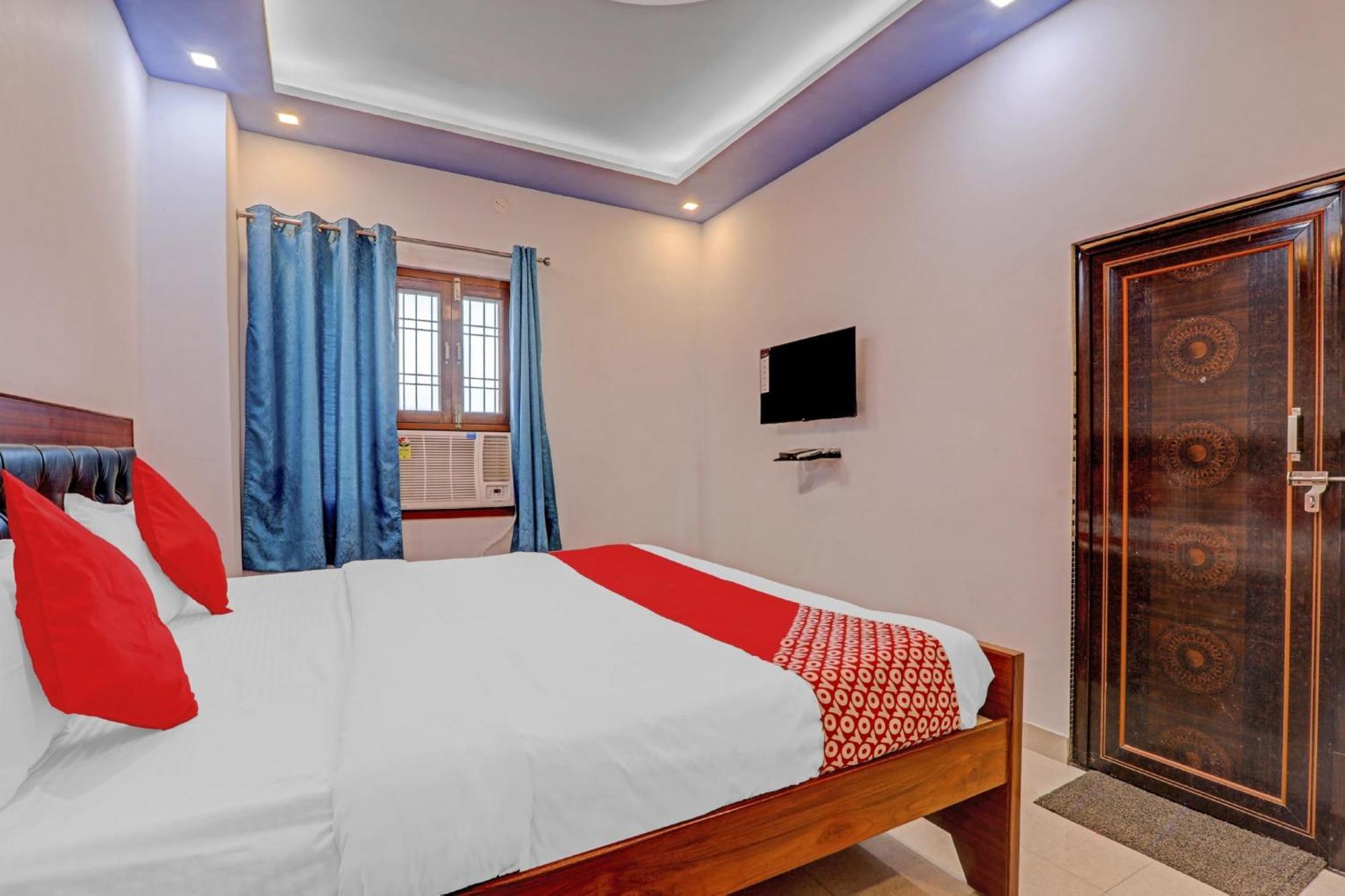 Hotel O Chauhan Palace Lucknow Esterno foto