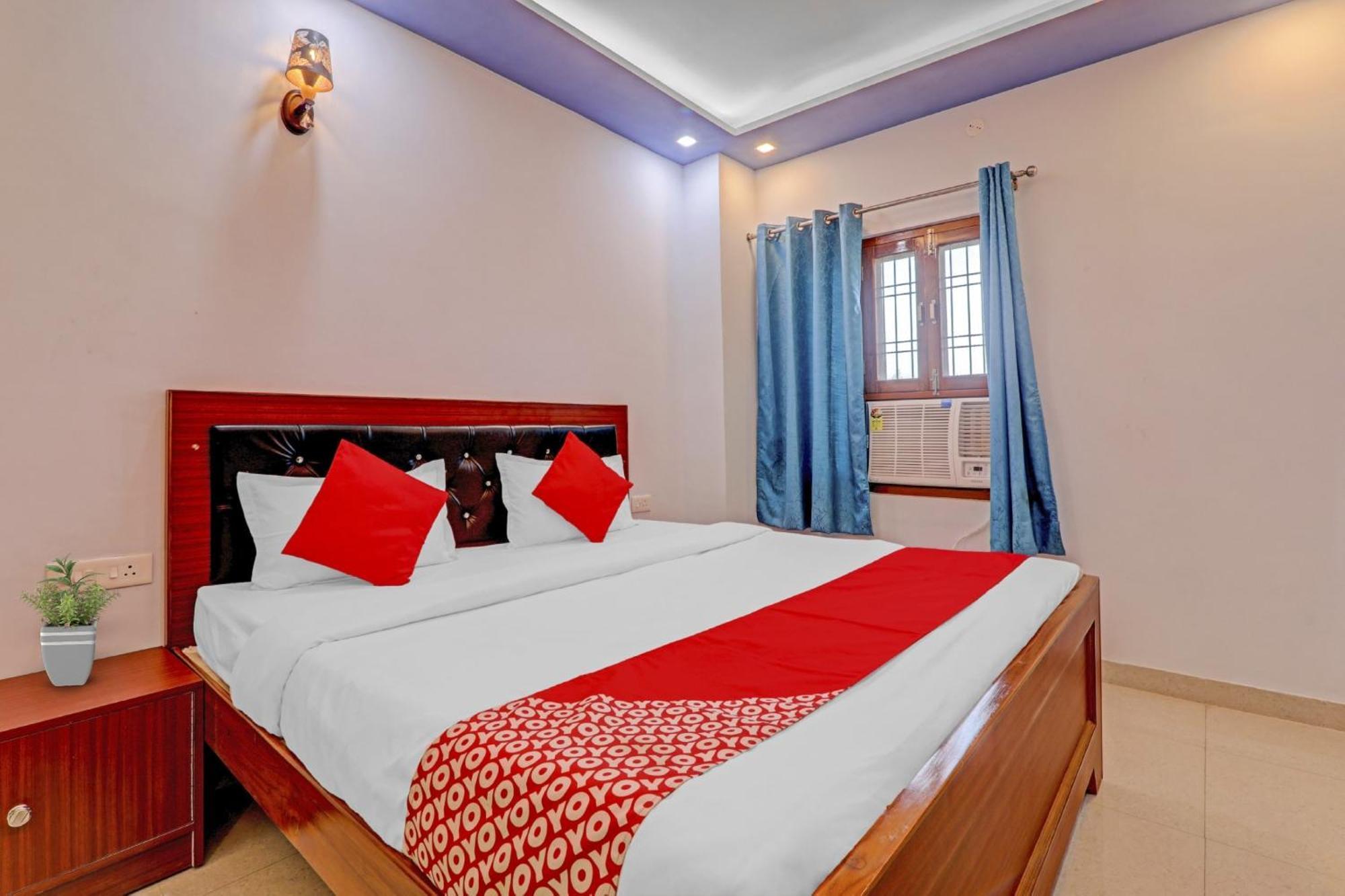Hotel O Chauhan Palace Lucknow Esterno foto